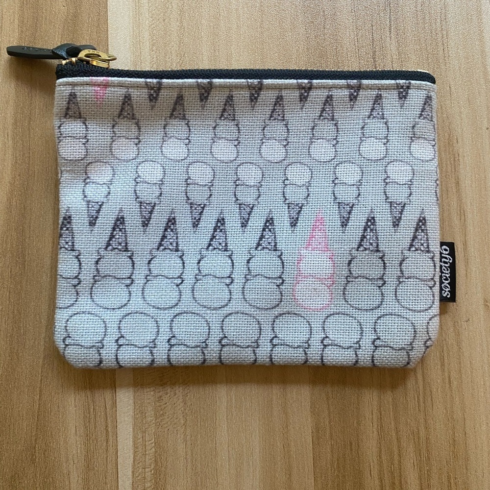 New No Tags Society6 Carry All Iphone Zipper Pouch Bag Clutch Ice cream Cones